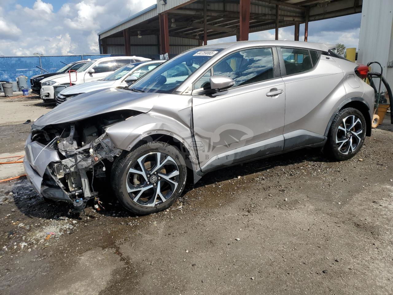 Toyota C-HR XLE 2.0L  4 2018