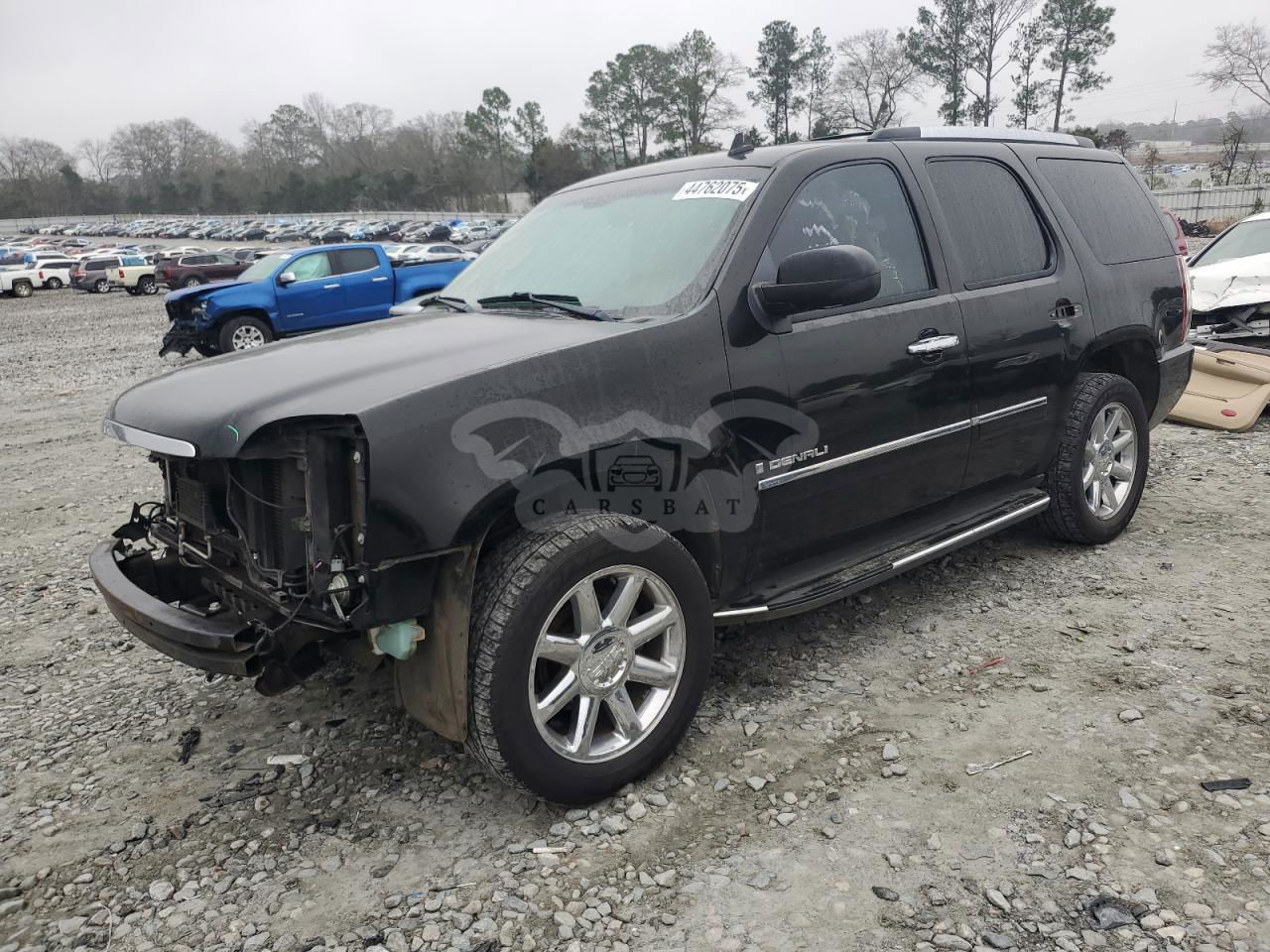 GMC Yukon DENALI 6.2L  8 2009