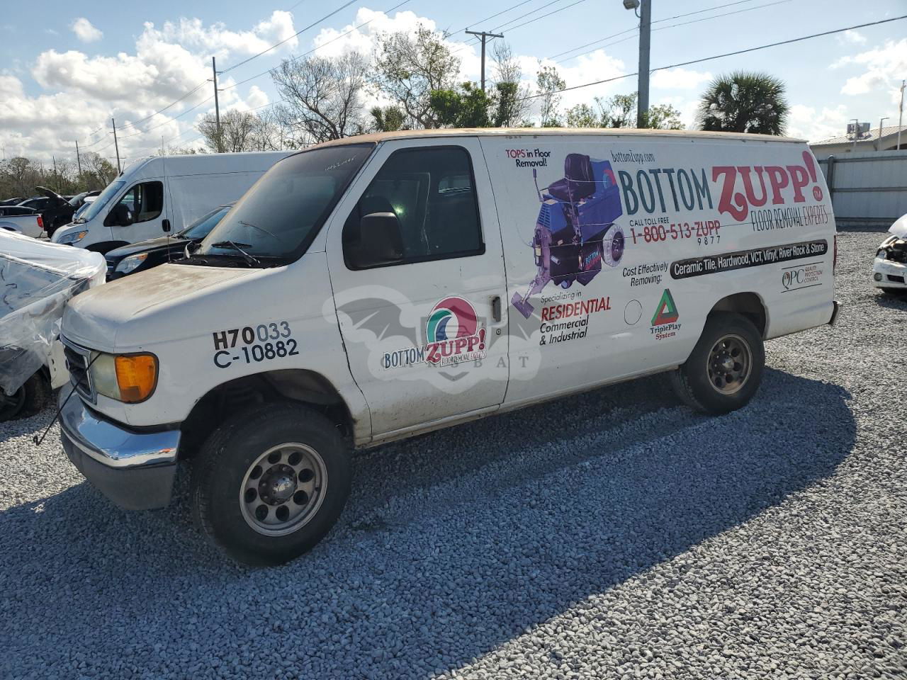 Ford Econoline E350 SUPER DUTY VAN 5.4L  8 2005