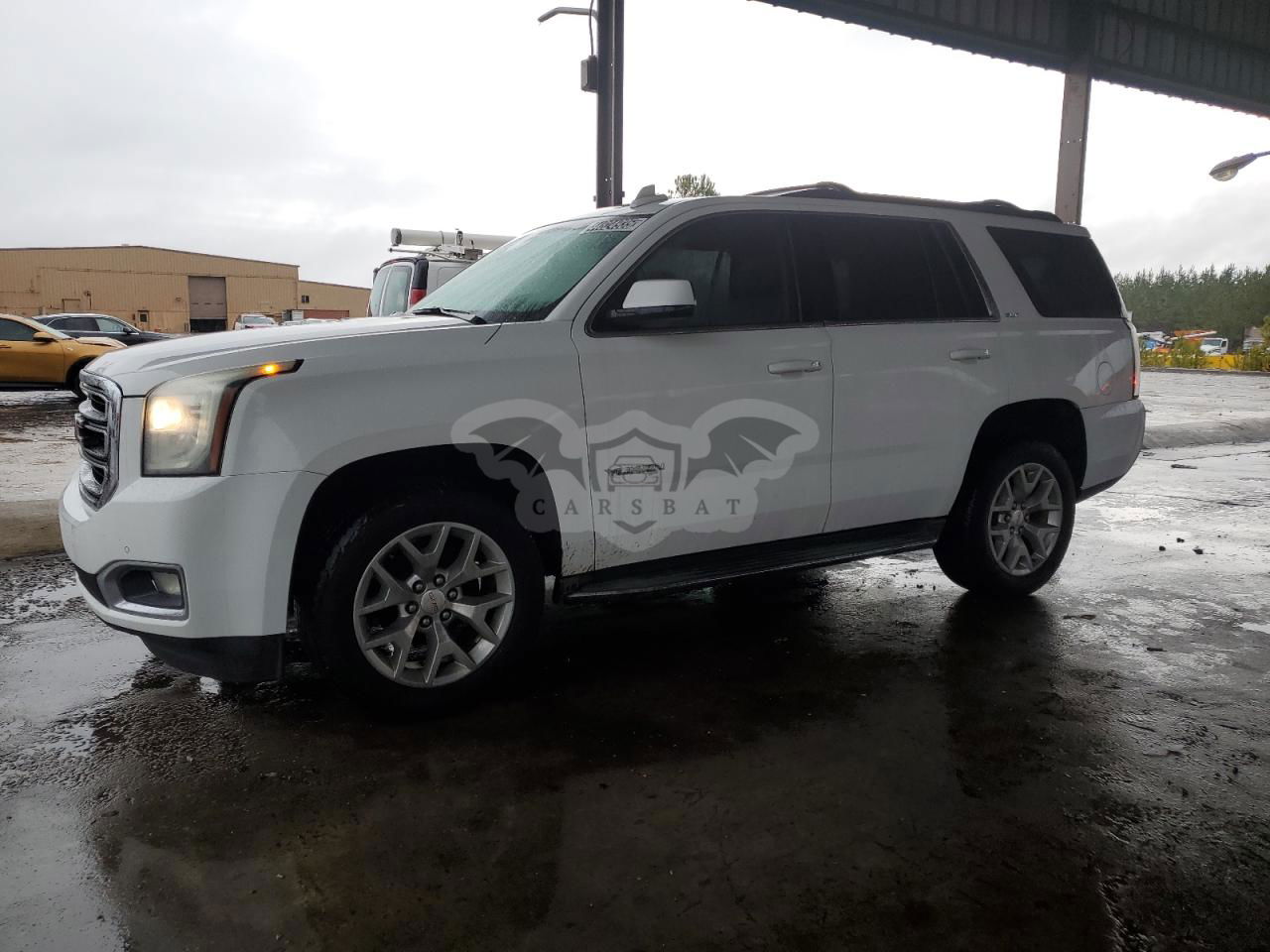 GMC Yukon SLT 5.3L  8 2015