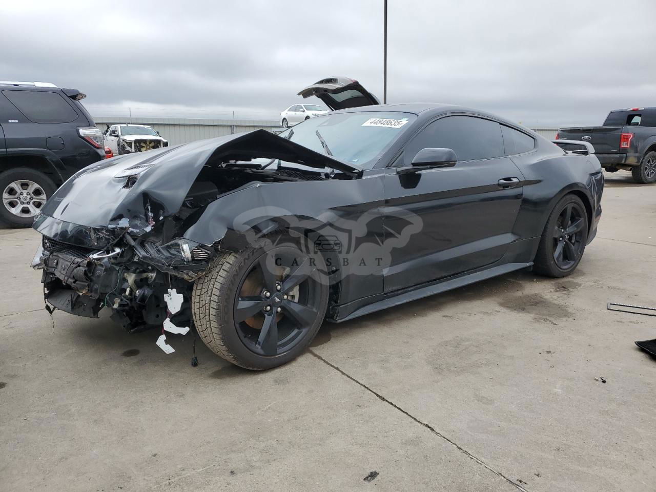 Ford Mustang 2.3L  4 2021