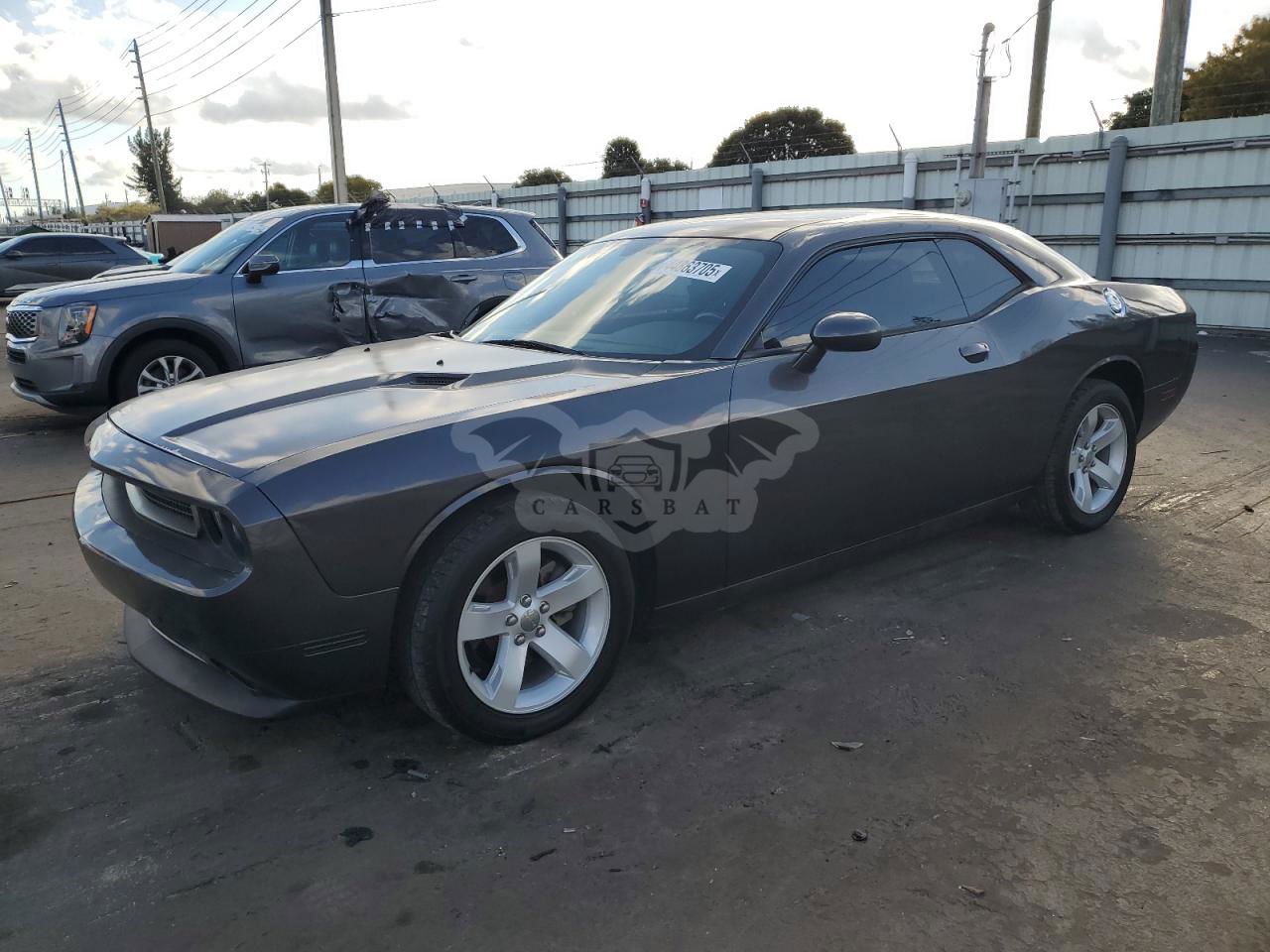 Dodge Challenger SXT 3.6L  6 2014