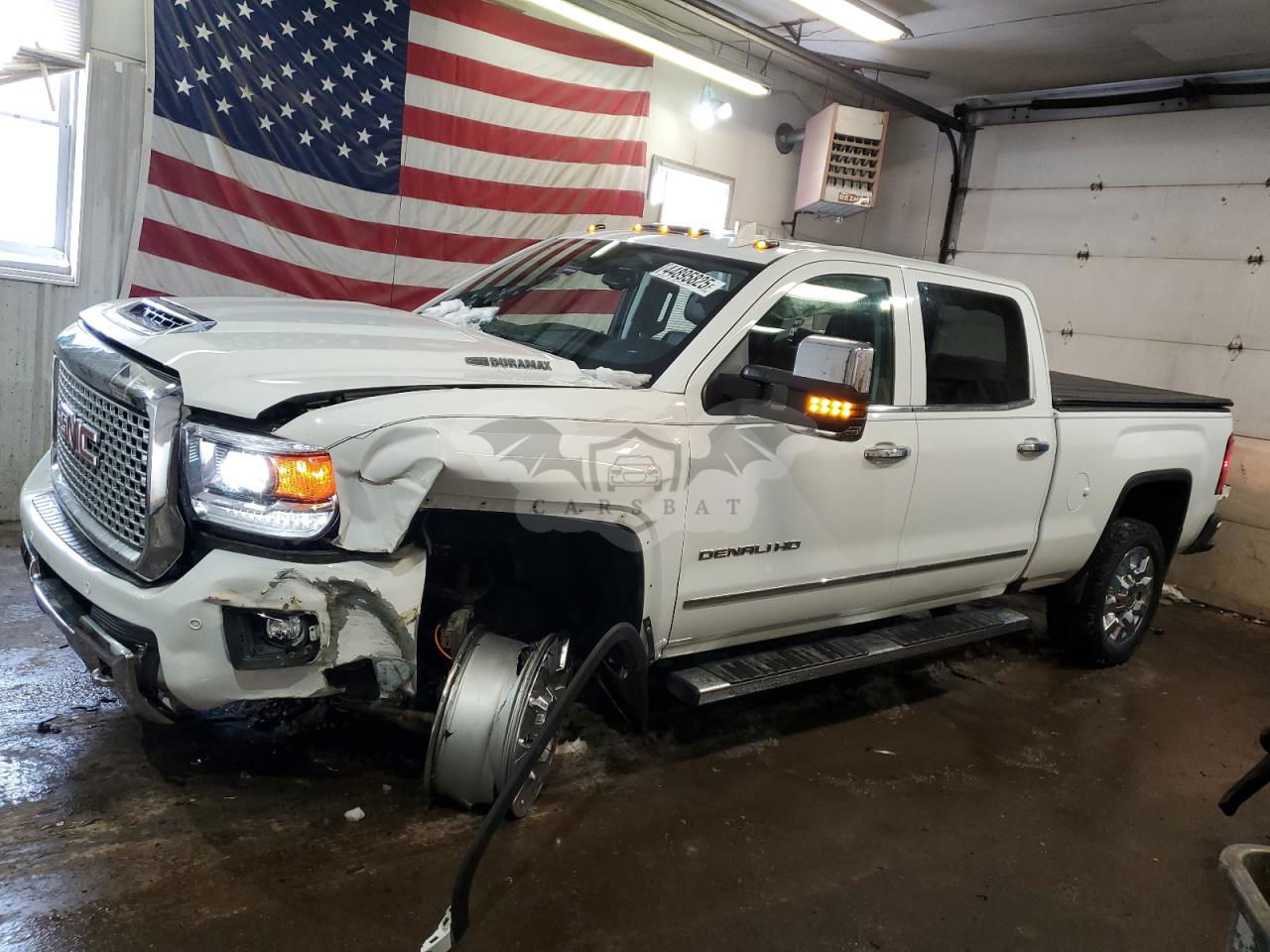 GMC Sierra K2500 DENALI 6.6L  8 2017