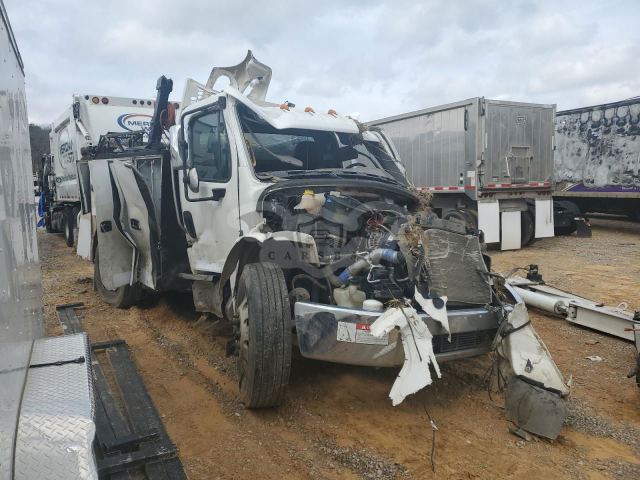 Freightliner Business Class M2 106 MEDIUM DUTY 6.7L  6 2020