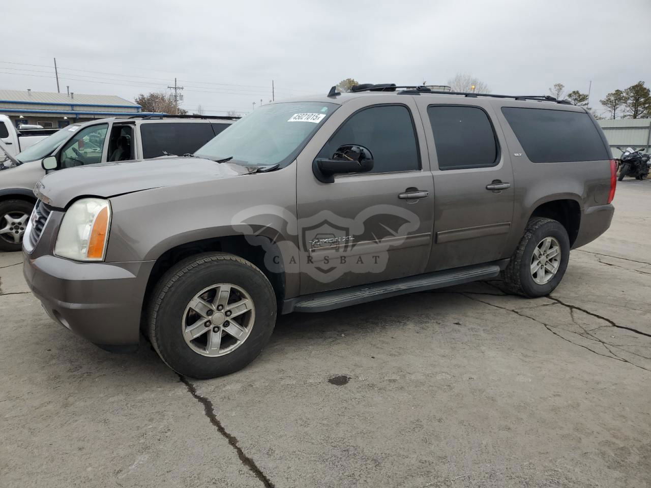 GMC Yukon K1500 SLT 5.3L  8 2012