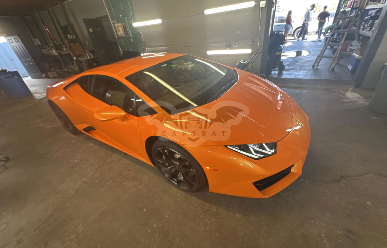 Lamborghini Huracan 5.2L 10 2016