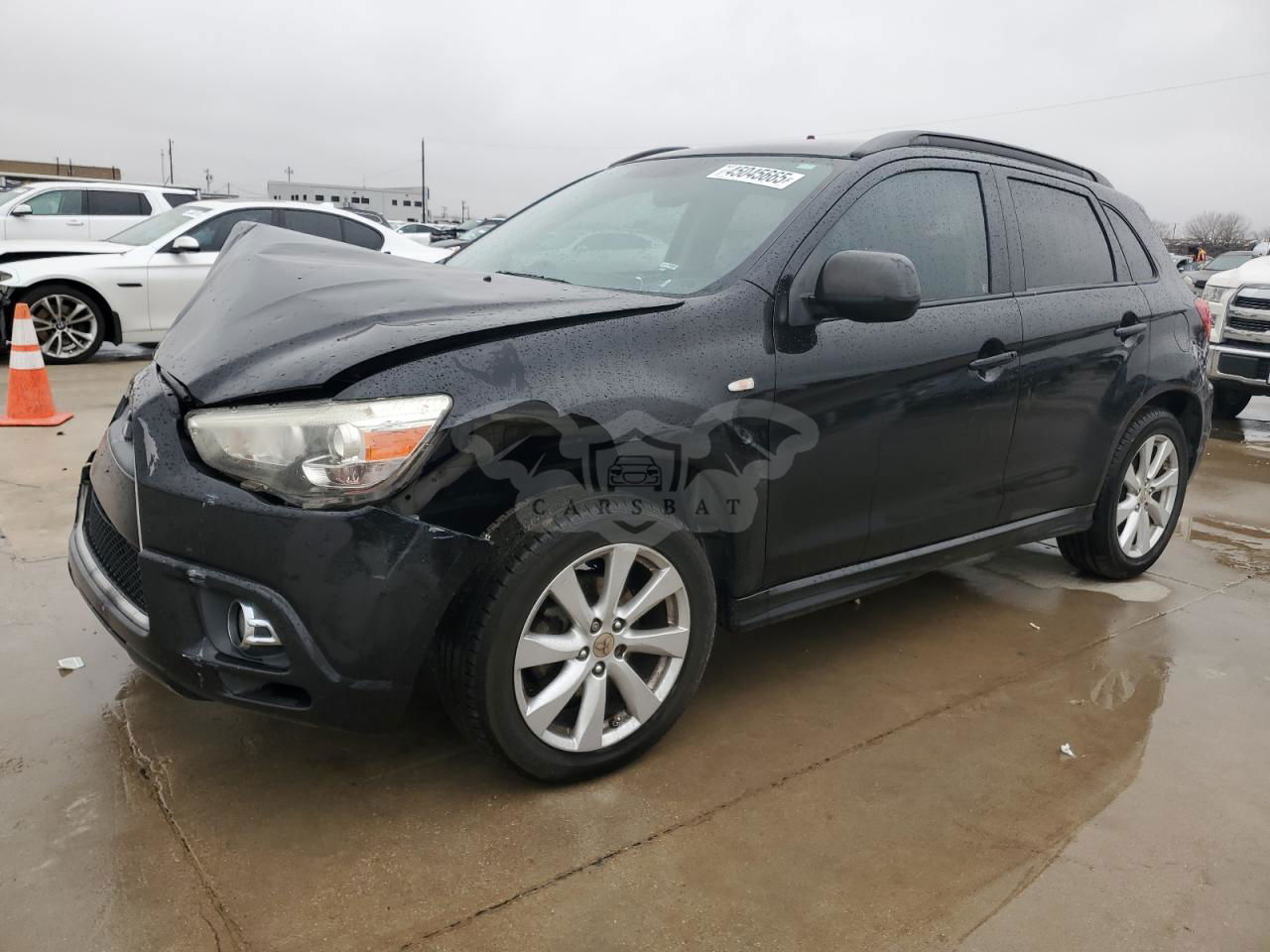 Mitsubishi Outlander SE 2.0L  4 2012
