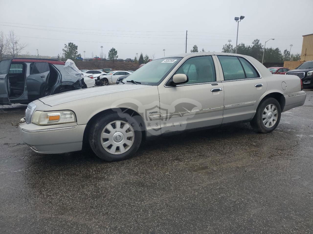 Mercury Grand Marquis LS 4.6L  8 2010