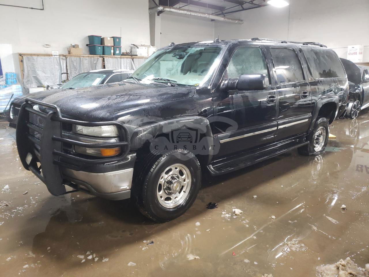 Chevrolet Suburban K2500 8.1L  8 2004