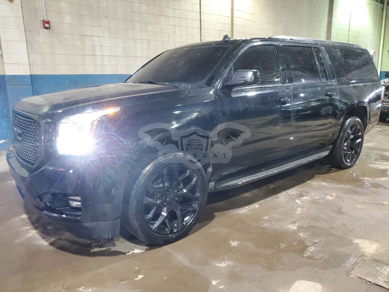 GMC Yukon K1500 SLT 5.3L  8 2015