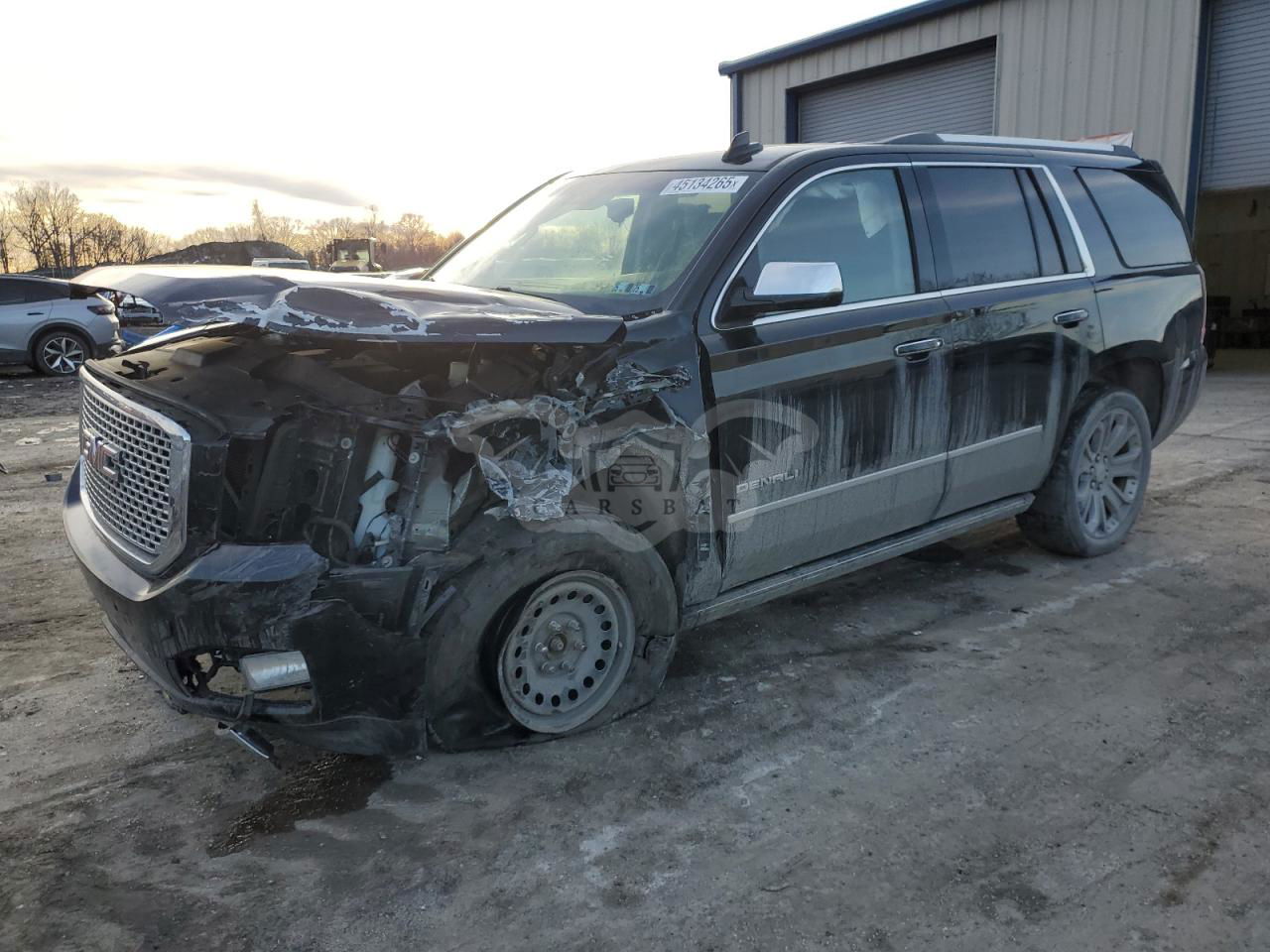 GMC Yukon DENALI 6.2L  8 2015