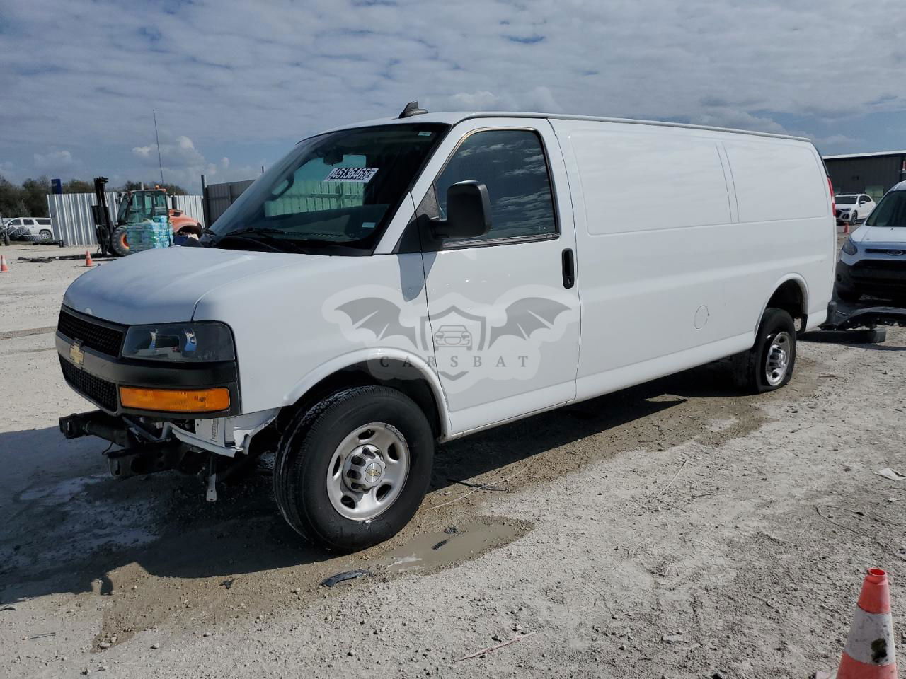 Chevrolet Express 4.3L  6 2023