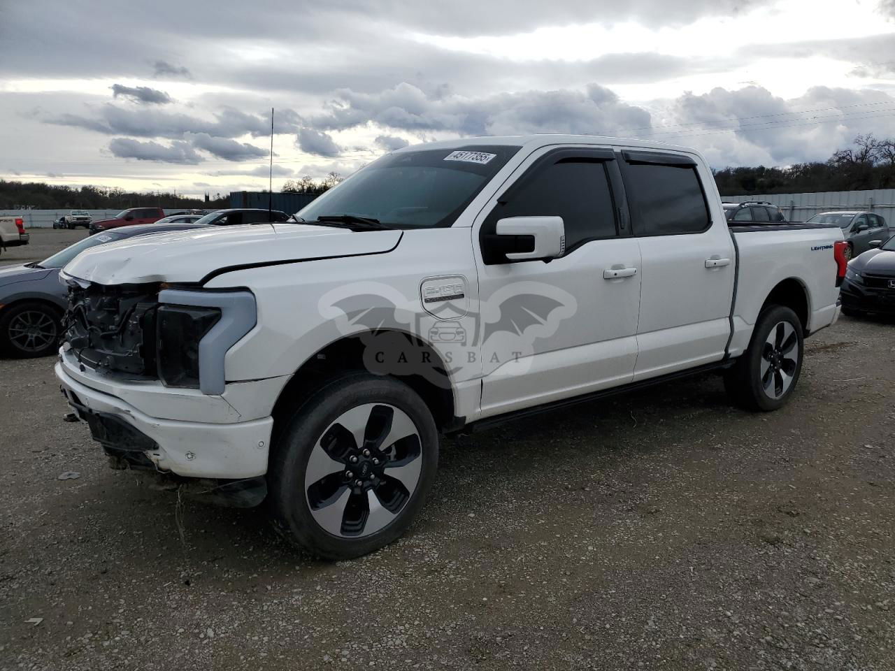 Ford F-150 LIGHTNING PRO 2023
