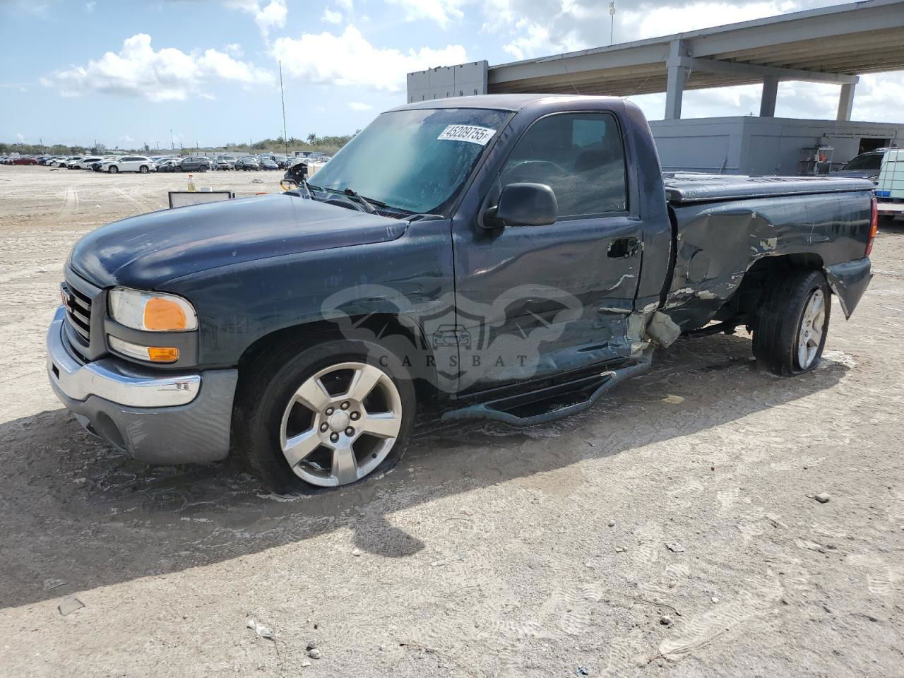 GMC Sierra C1500 4.8L  8 2003