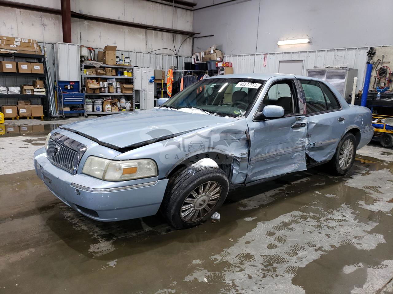 Mercury Grand Marquis LS 4.6L  8 2010