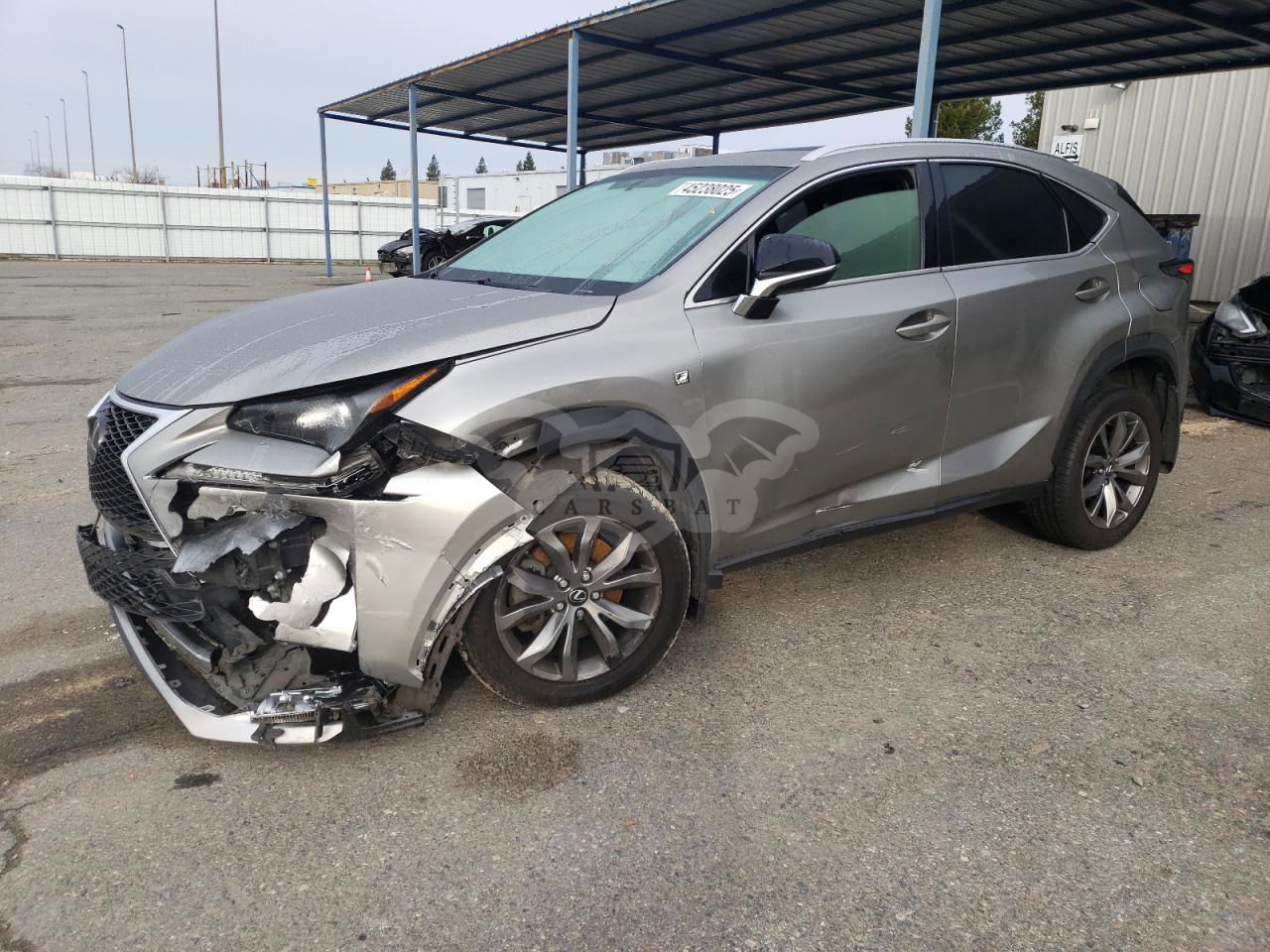 Lexus NX 200T 2.0L  4 2015