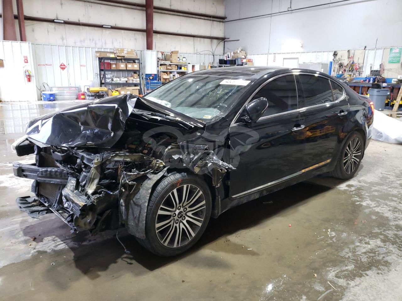 Kia Cadenza PREMIUM 3.3L  6 2015