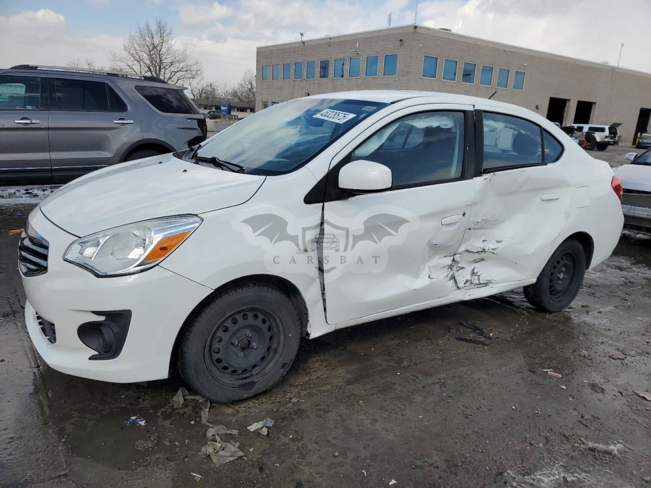 Mitsubishi Mirage G4 ES 1.2L  3 2017