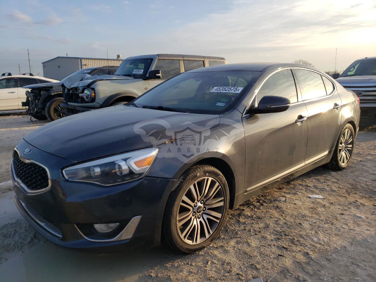 Kia Cadenza PREMIUM 3.3L  6 2015