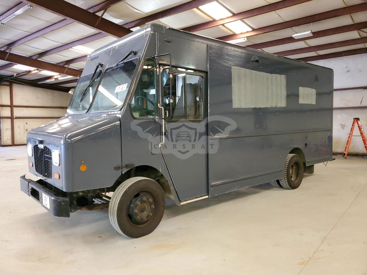 Freightliner Business Class M2 M LINE WALK-IN VAN 6.0L  8 2020