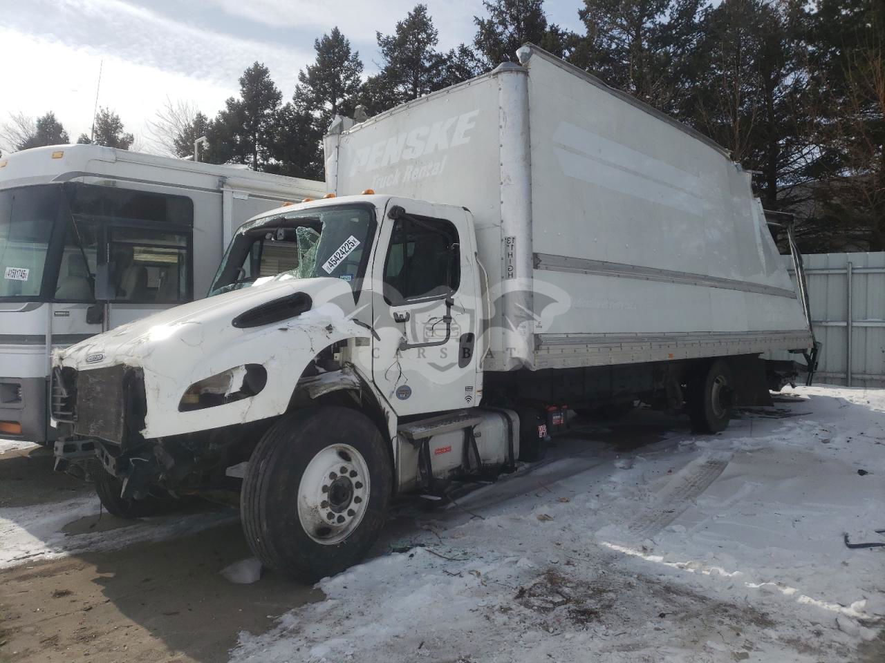 Freightliner Business Class M2 106 MEDIUM DUTY 6.7L  6 2023