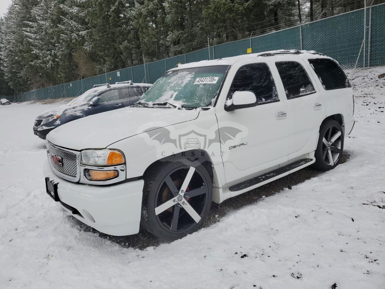 GMC Yukon DENALI 6.0L  8 2005