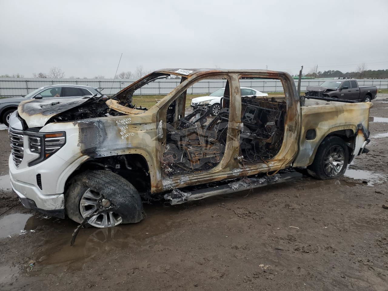 GMC Sierra K1500 DENALI 6.2L  8 2023