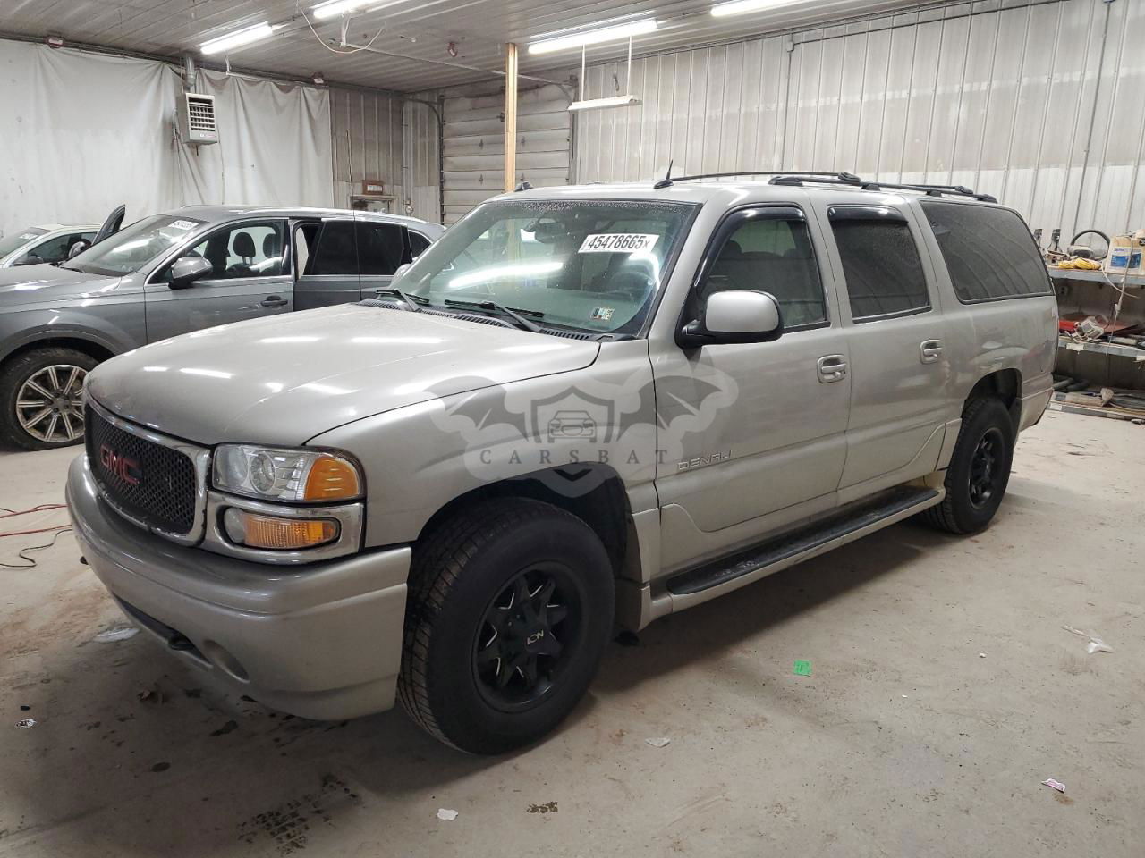 GMC Yukon DENALI 6.0L  8 2005