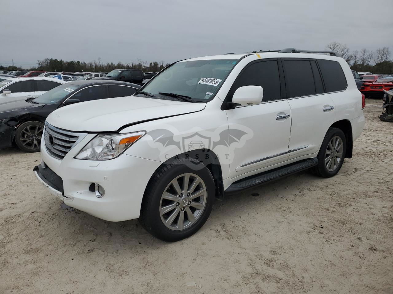 Lexus LX 570 5.7L  8 2011