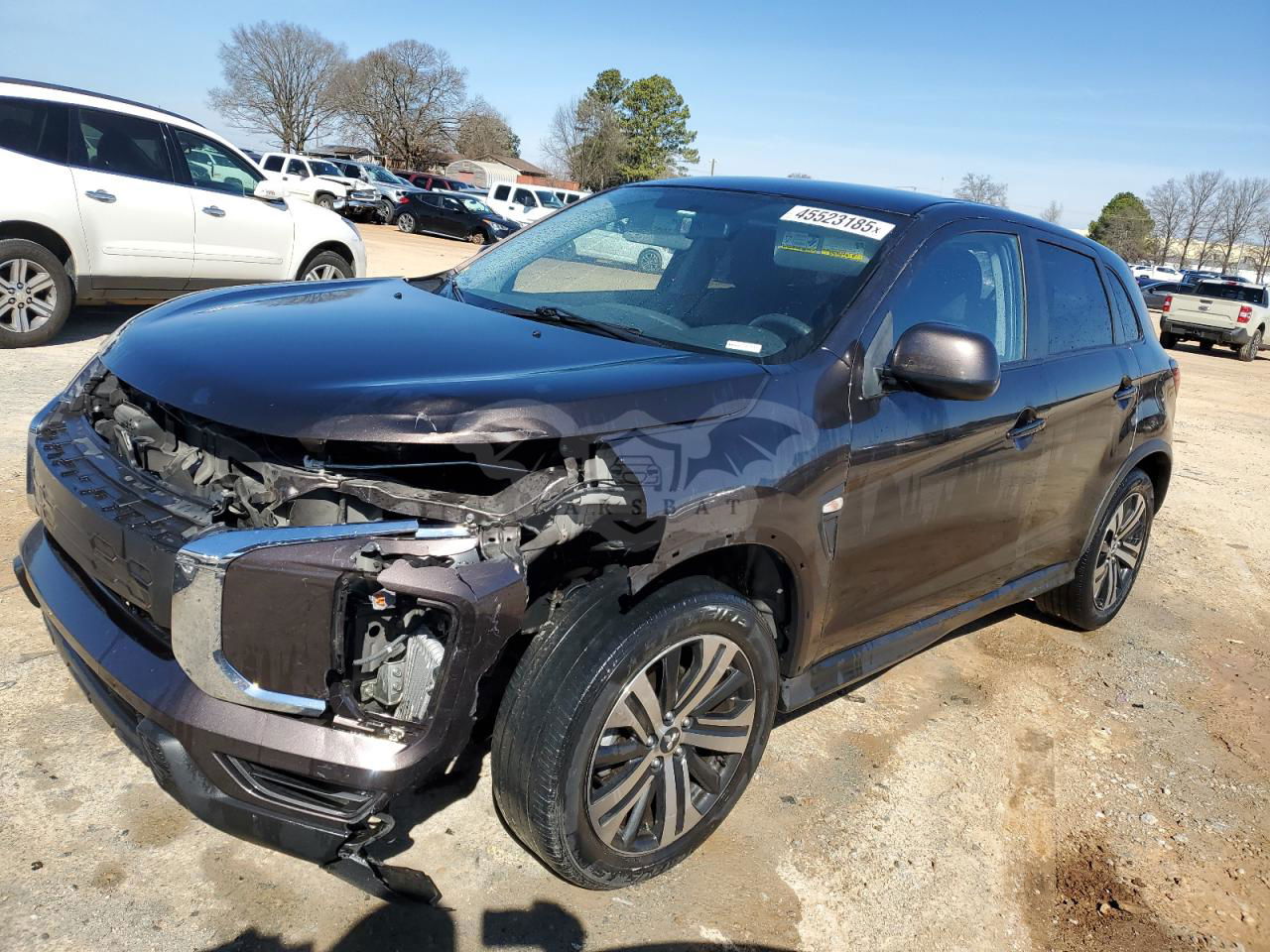 Mitsubishi Outlander ES 2.0L  4 2020