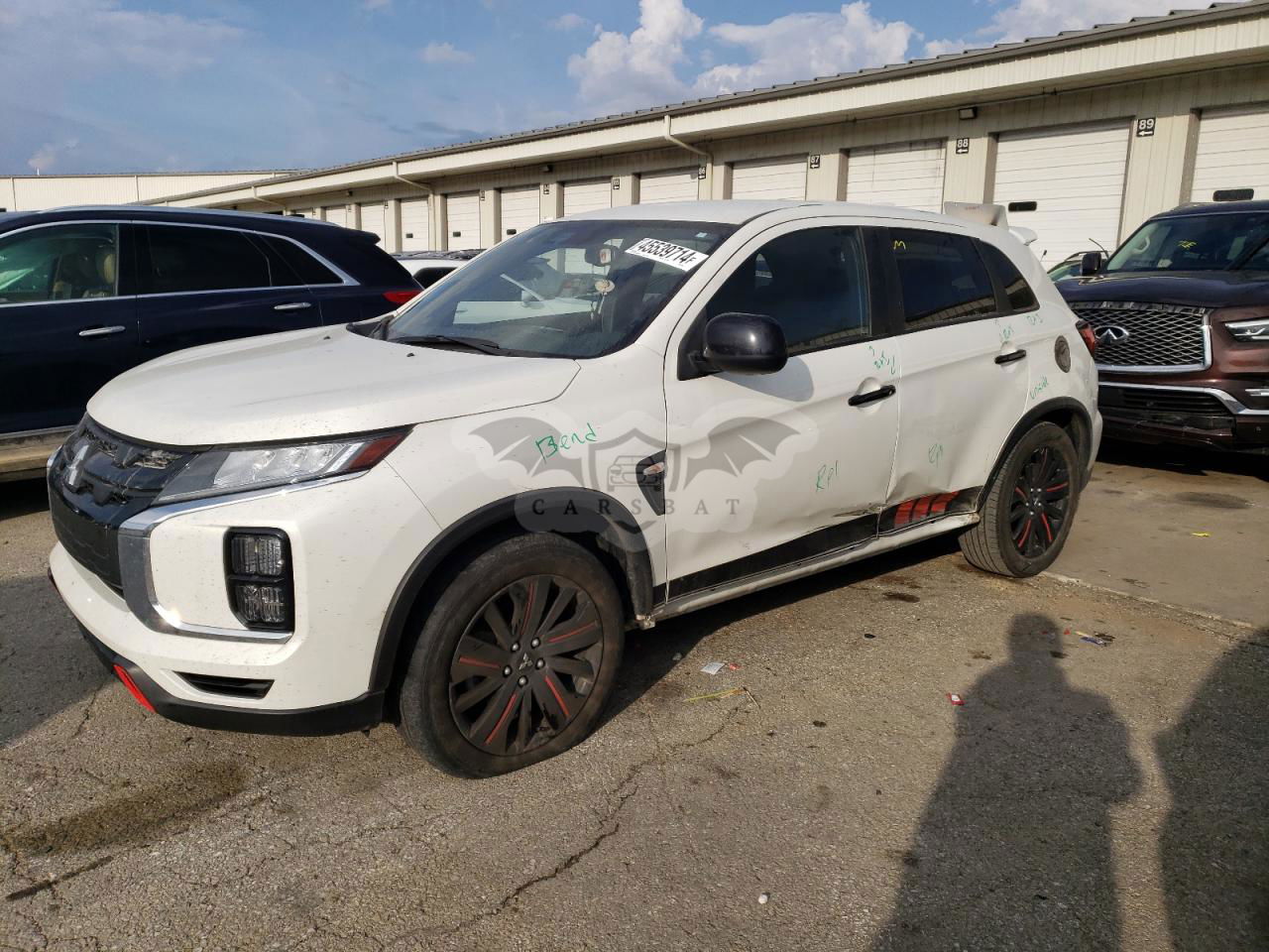 Mitsubishi Outlander ES 2.0L  4 2021