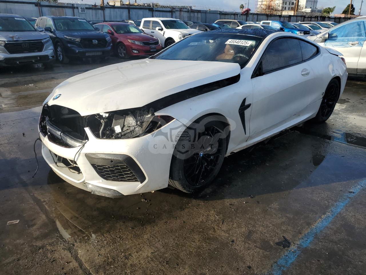 BMW M8 4.4L  8 2022