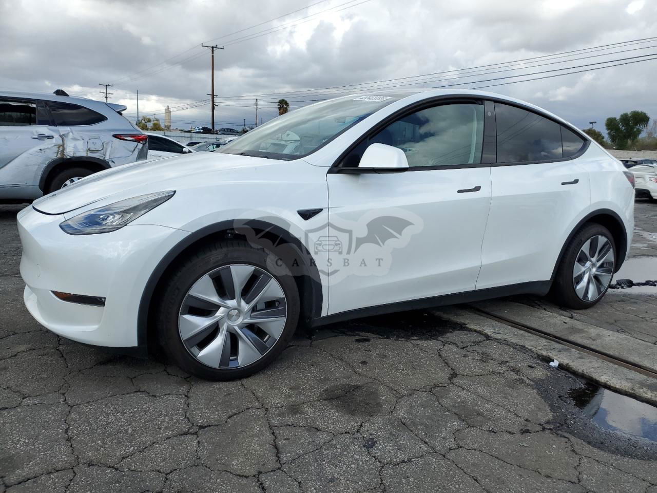 Tesla Model Y 2023