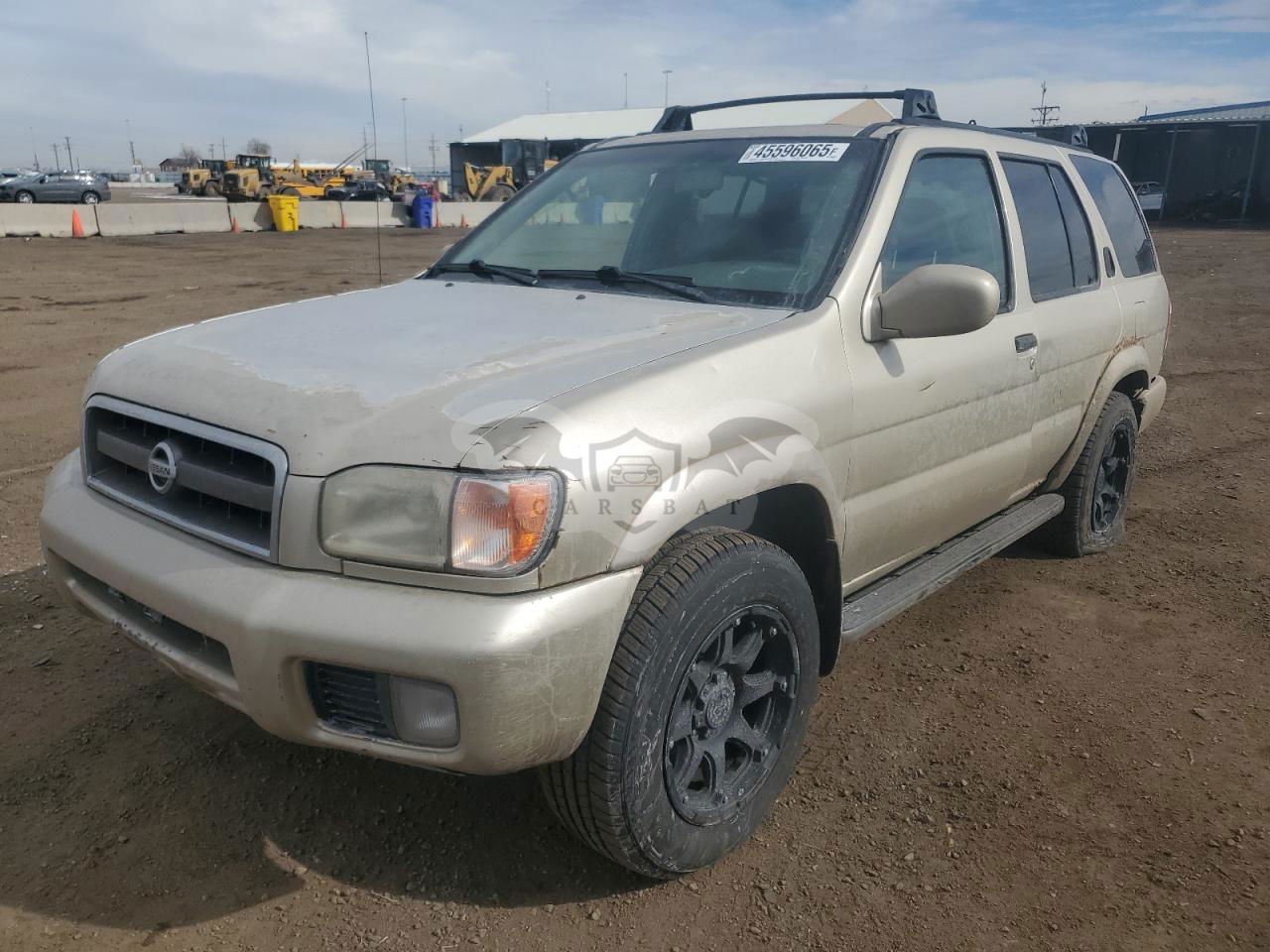 Nissan Pathfinder LE 3.5L  6 2002