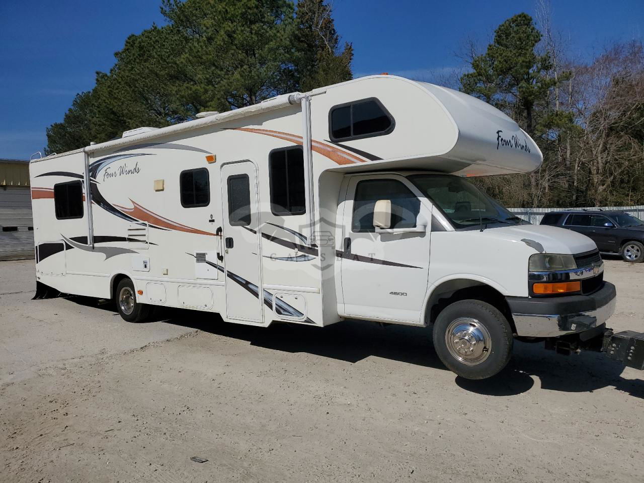 Chevrolet Express G4500 6.0L  8 2010