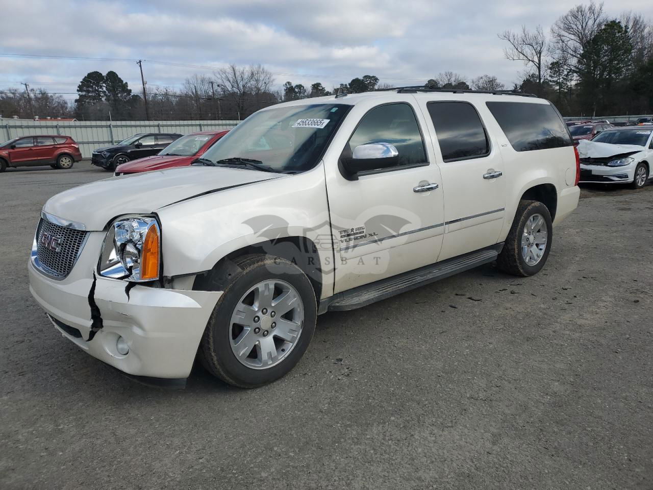 GMC Yukon C1500 SLT 5.3L  8 2012