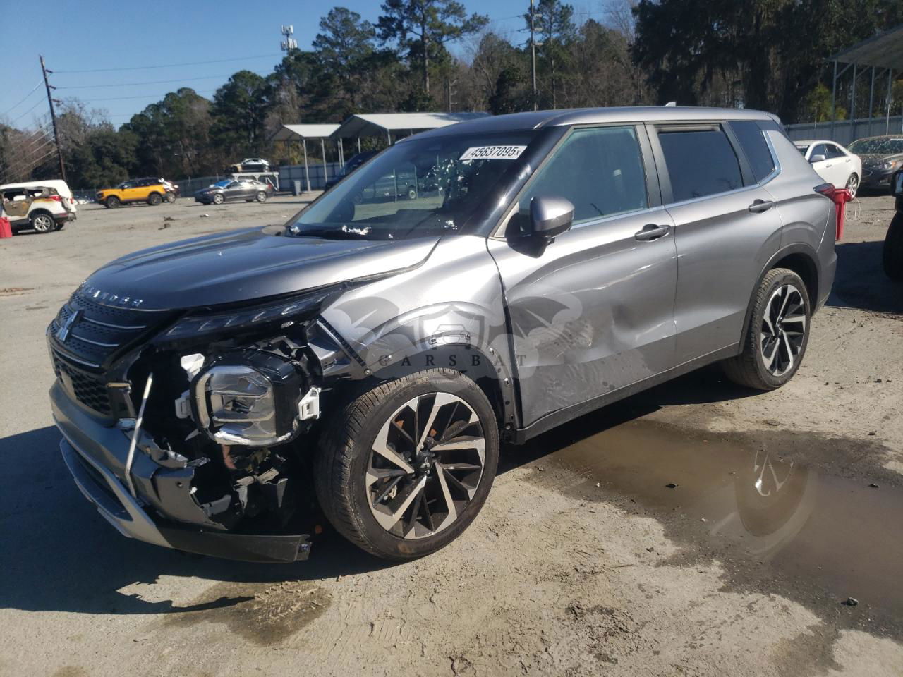 Mitsubishi Outlander SE 2.5L  4 2024