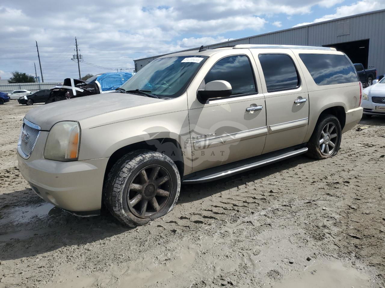 GMC Yukon DENALI 6.2L  8 2008