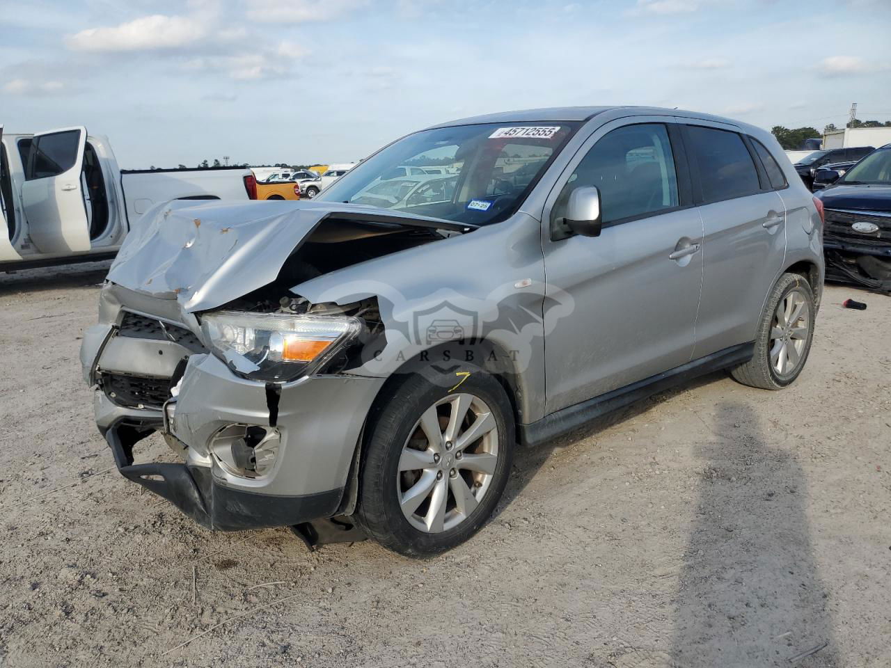 Mitsubishi Outlander ES 2.0L  4 2013