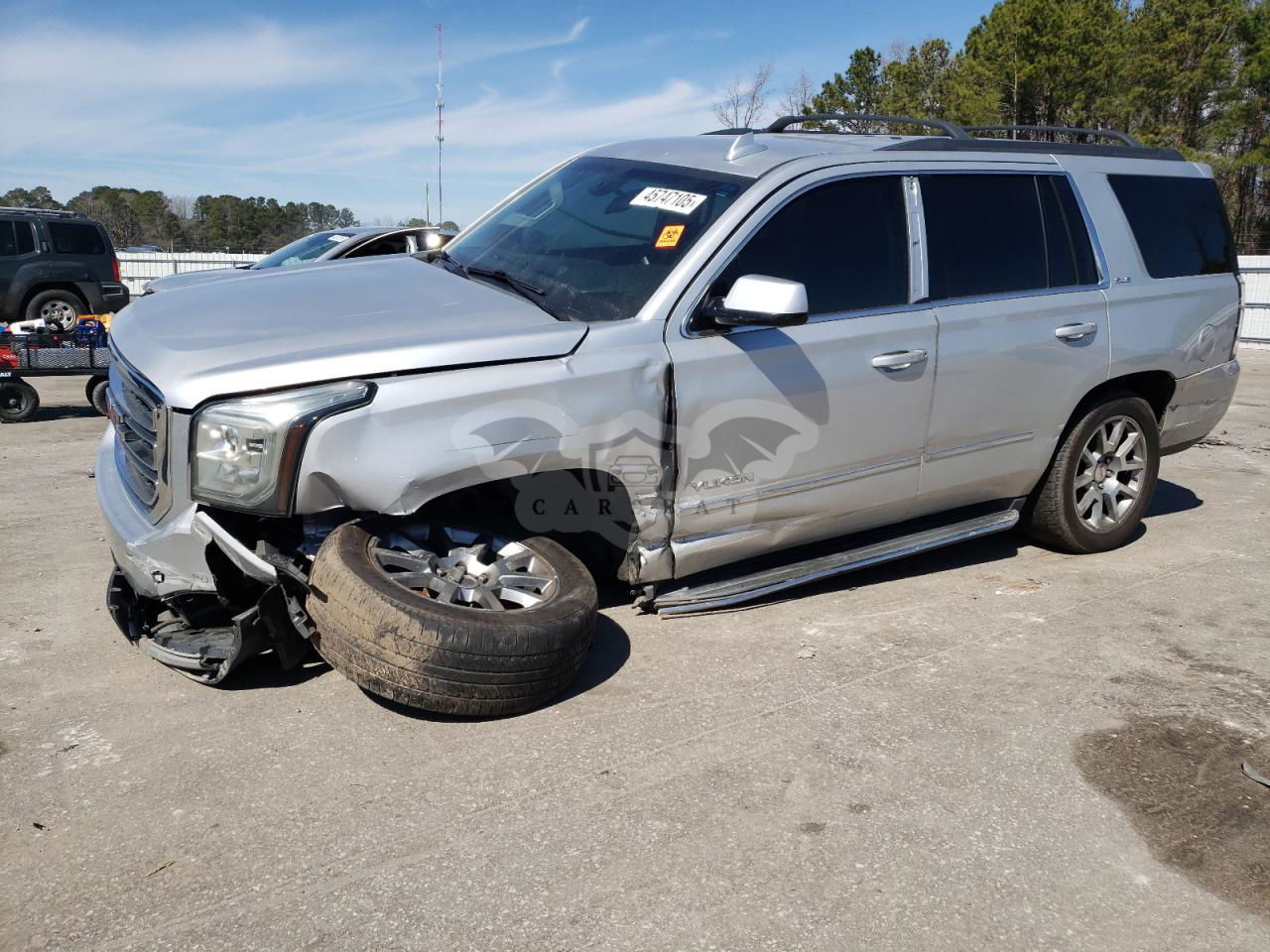 GMC Yukon SLE 5.3L  8 2015