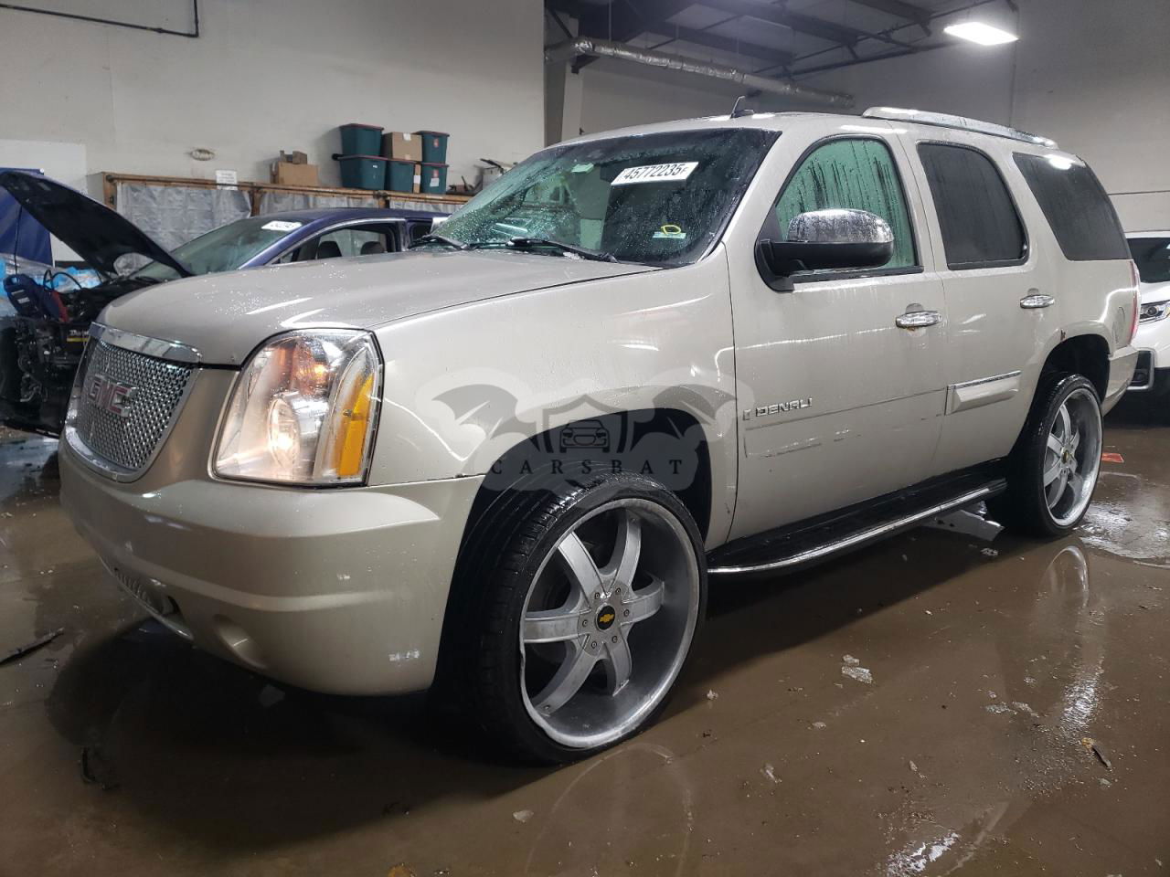 GMC Yukon DENALI 6.2L  8 2007