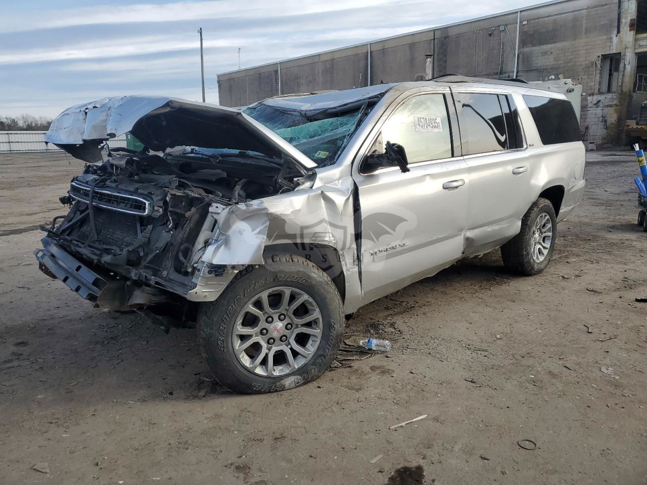 GMC Yukon K1500 SLE 5.3L  8 2016