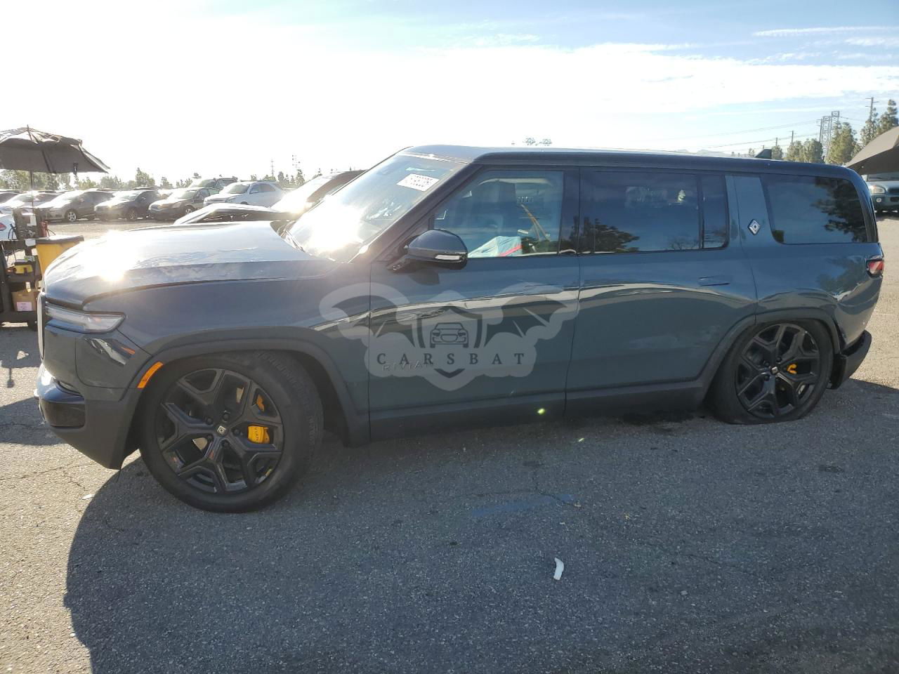 Rivian R1S PREMIUM 2025