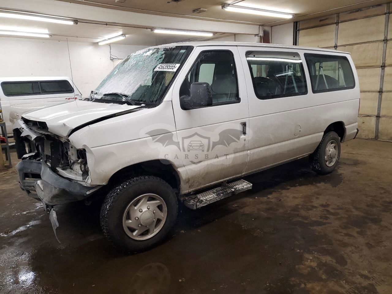 Ford Econoline E350 SUPER DUTY WAGON 5.4L  8 2014