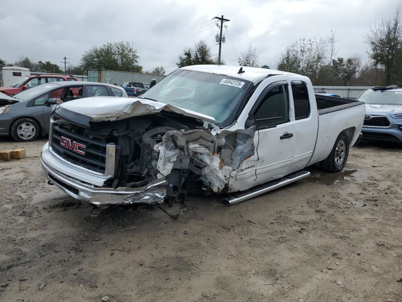 GMC Sierra C1500 SL 4.8L  8 2011