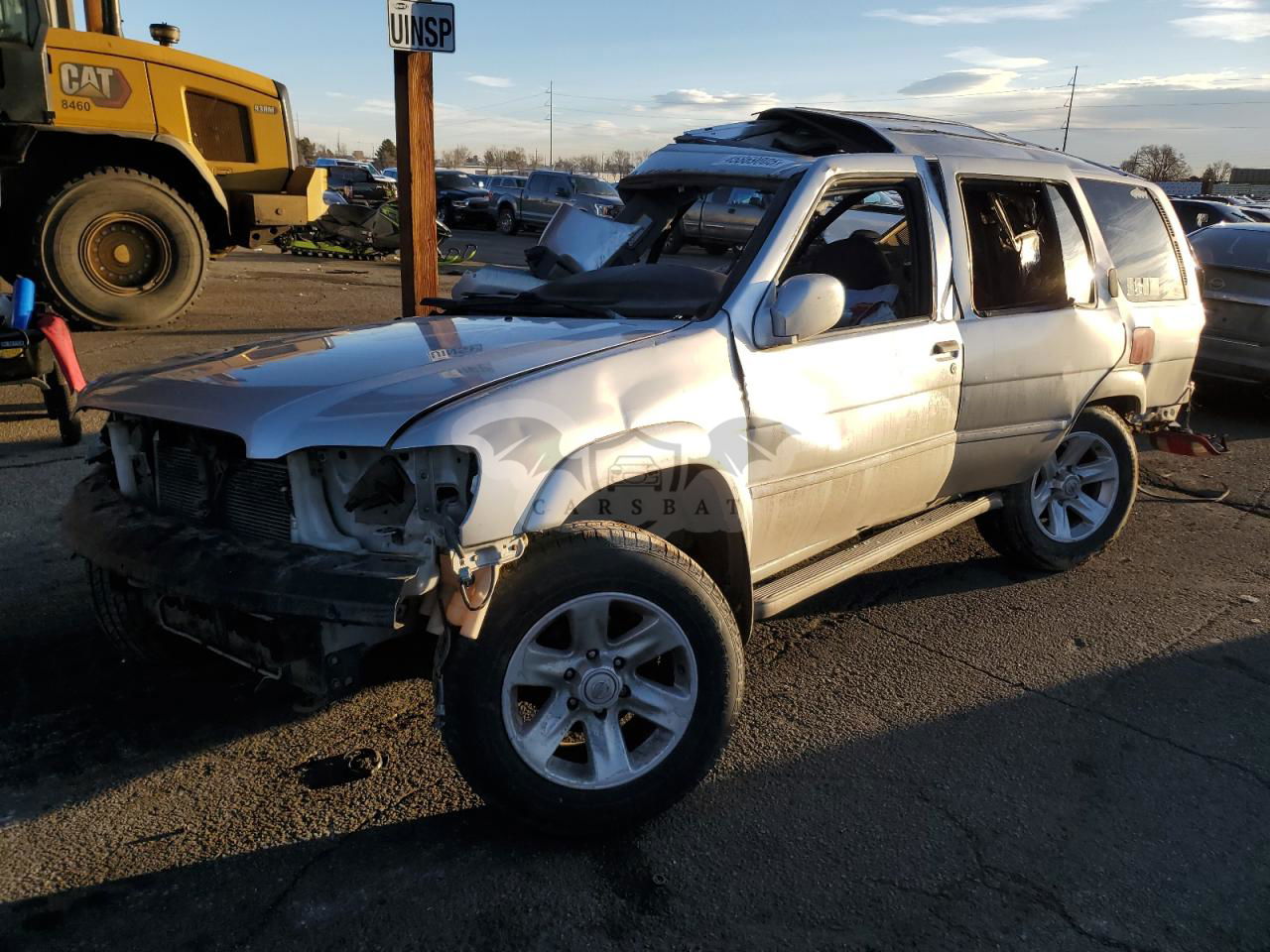 Nissan Pathfinder LE 3.5L  6 2002