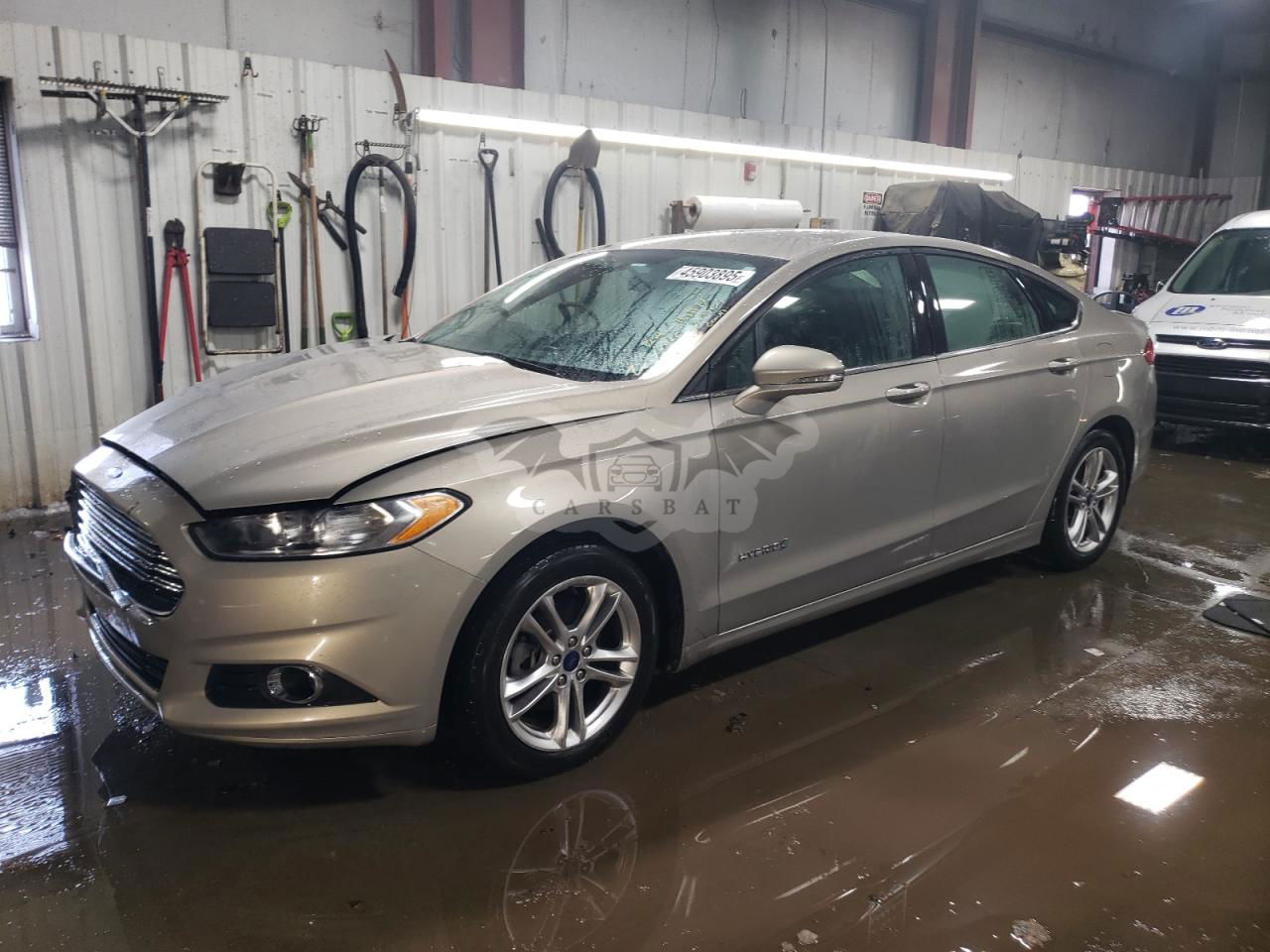 Ford Fusion SE HYBRID 2.0L  4 2015