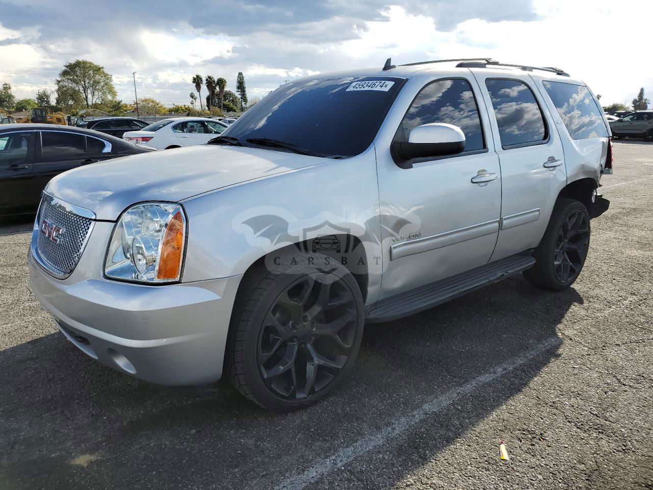 GMC Yukon SLT 5.3L  8 2014