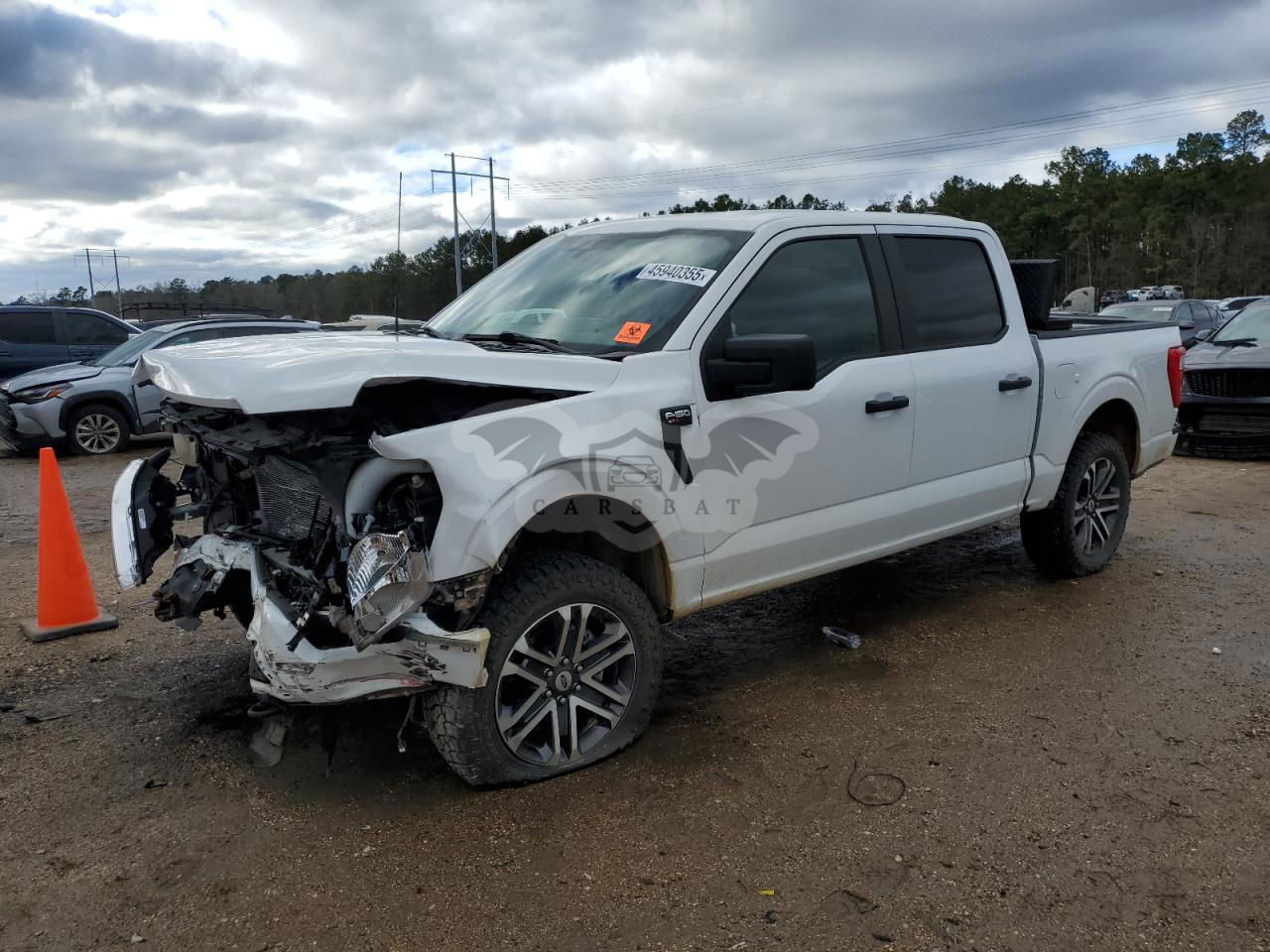 Ford F-150 SUPERCREW 5.0L  8 2021