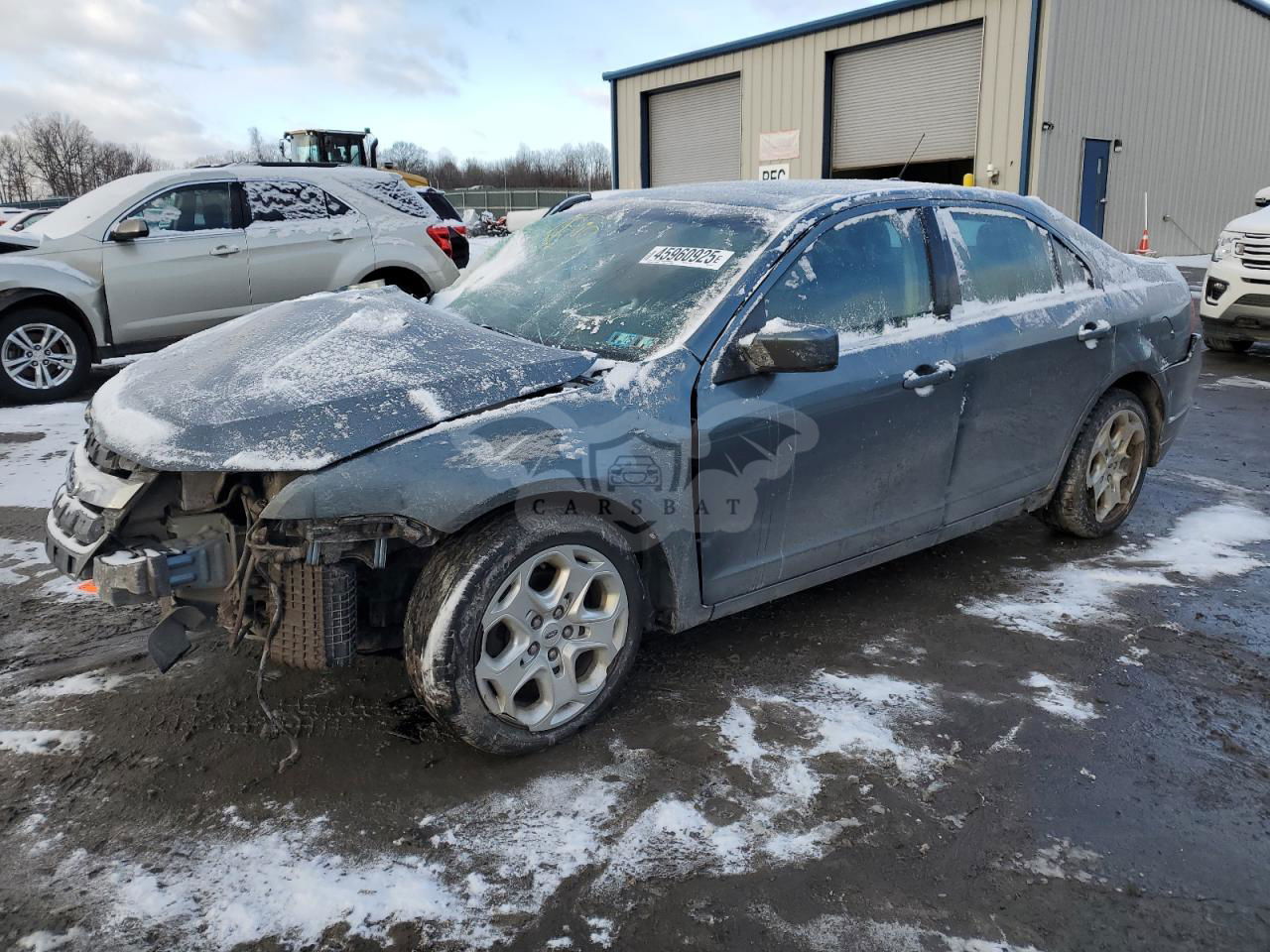 Ford Fusion SE 2.5L  4 2011